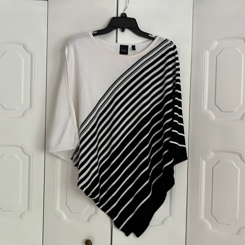 Poncho by Rafaella